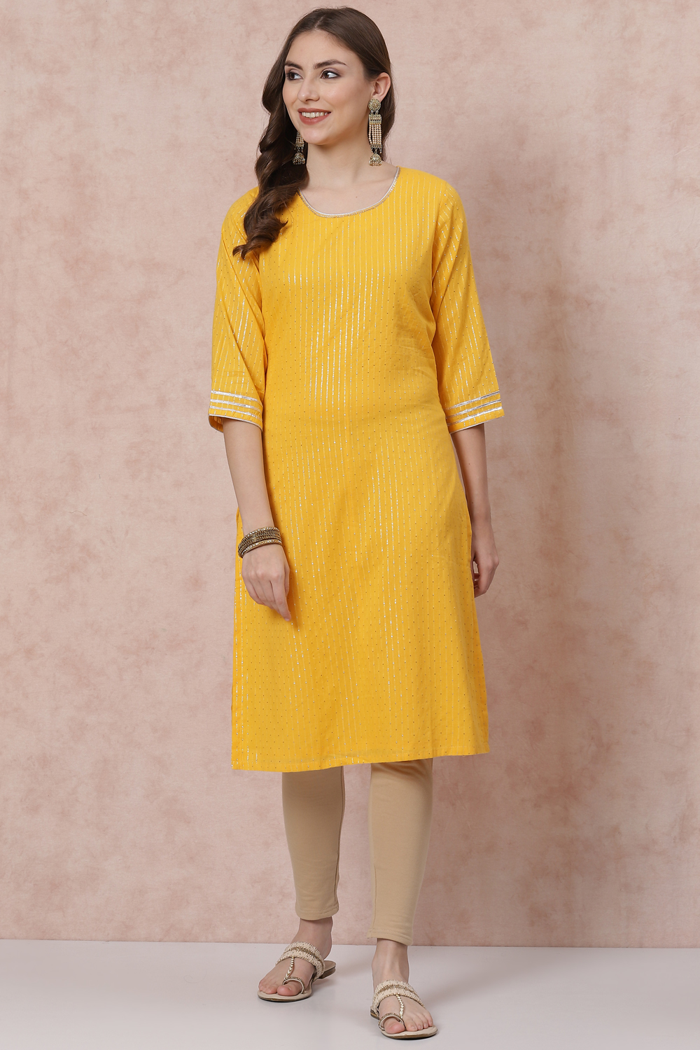 Yellow Cotton Straight Kurta image number 5